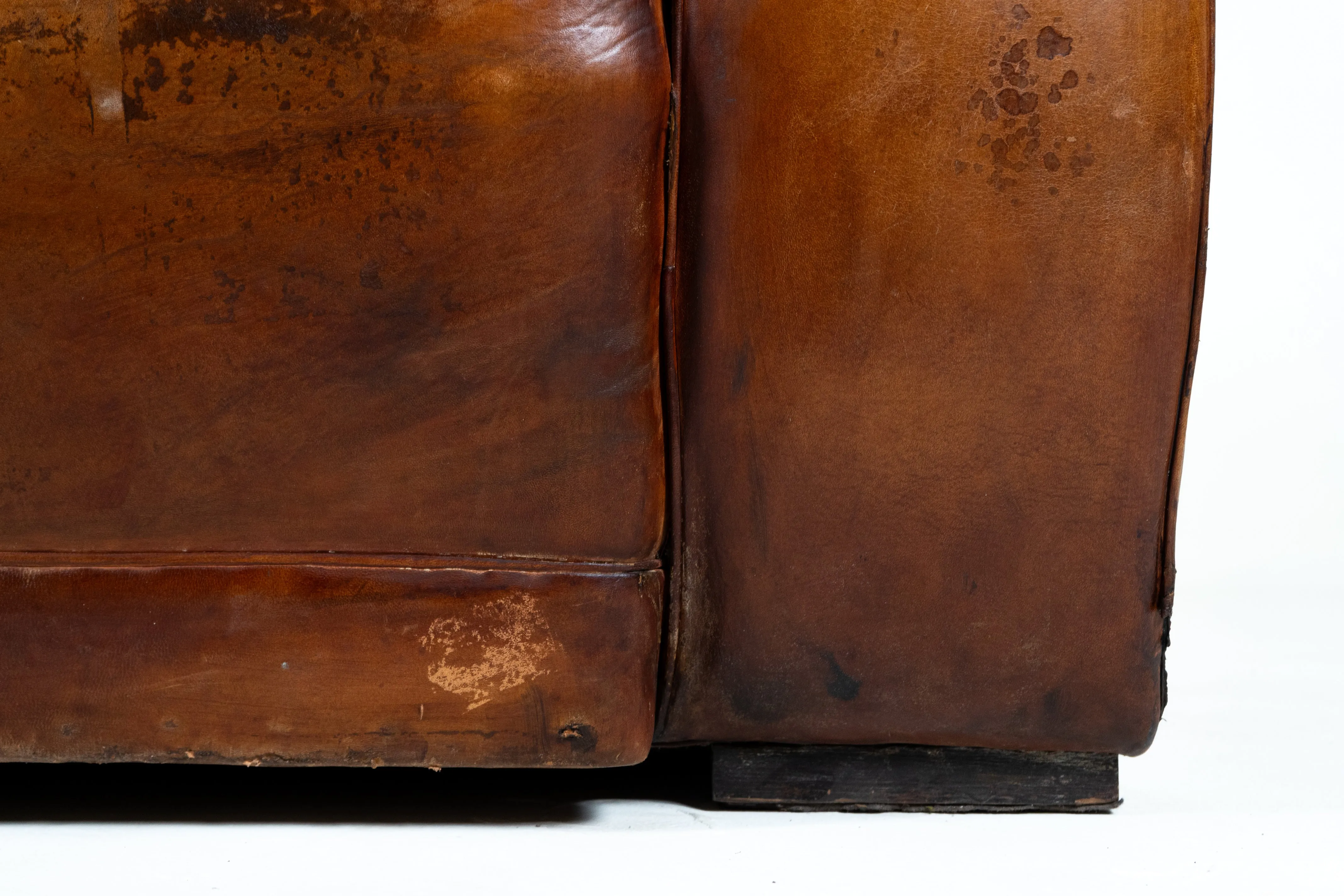 A Pair of Art Deco Leather Club Chairs, France c.1930