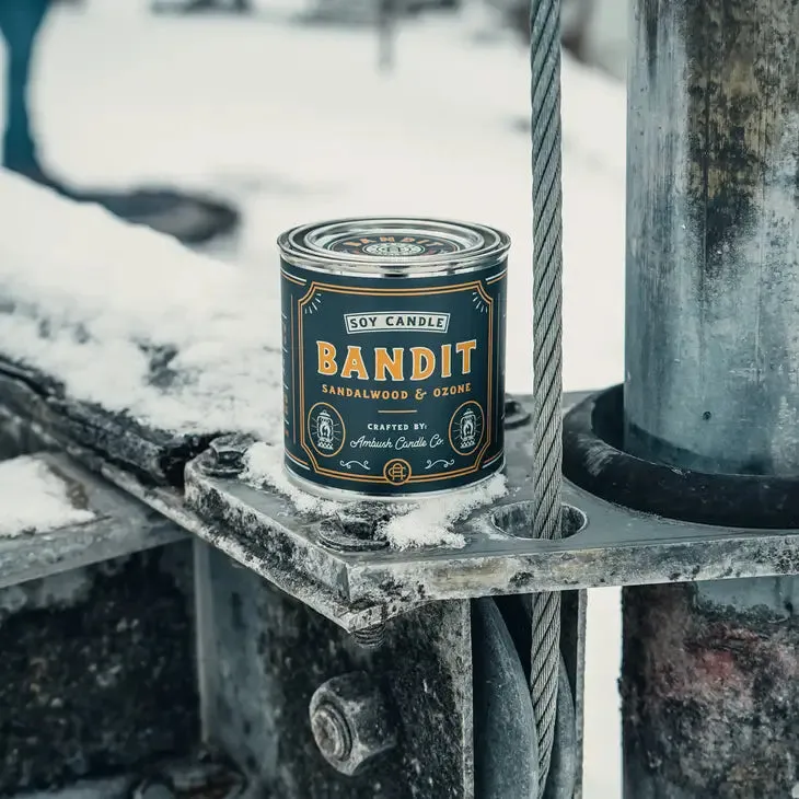 Bandit | Sandalwood   Ozone 8oz Soy Candle