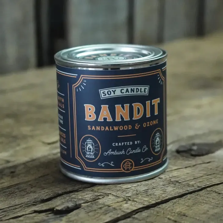 Bandit | Sandalwood   Ozone 8oz Soy Candle