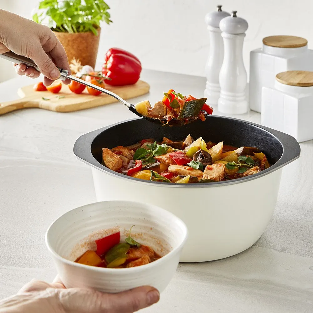 Bessemer Non Stick Casserole 28cm