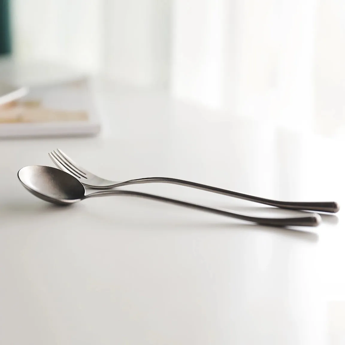 Elegant Retro Stainless Steel Cutlery Set