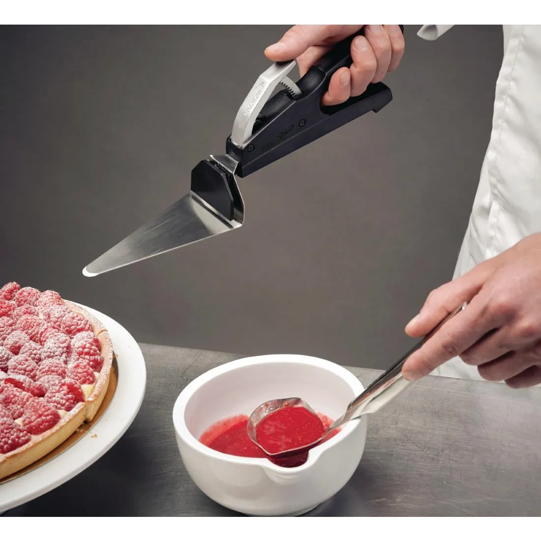 FR112 Deglon Push & Pull Pie and Pizza Server