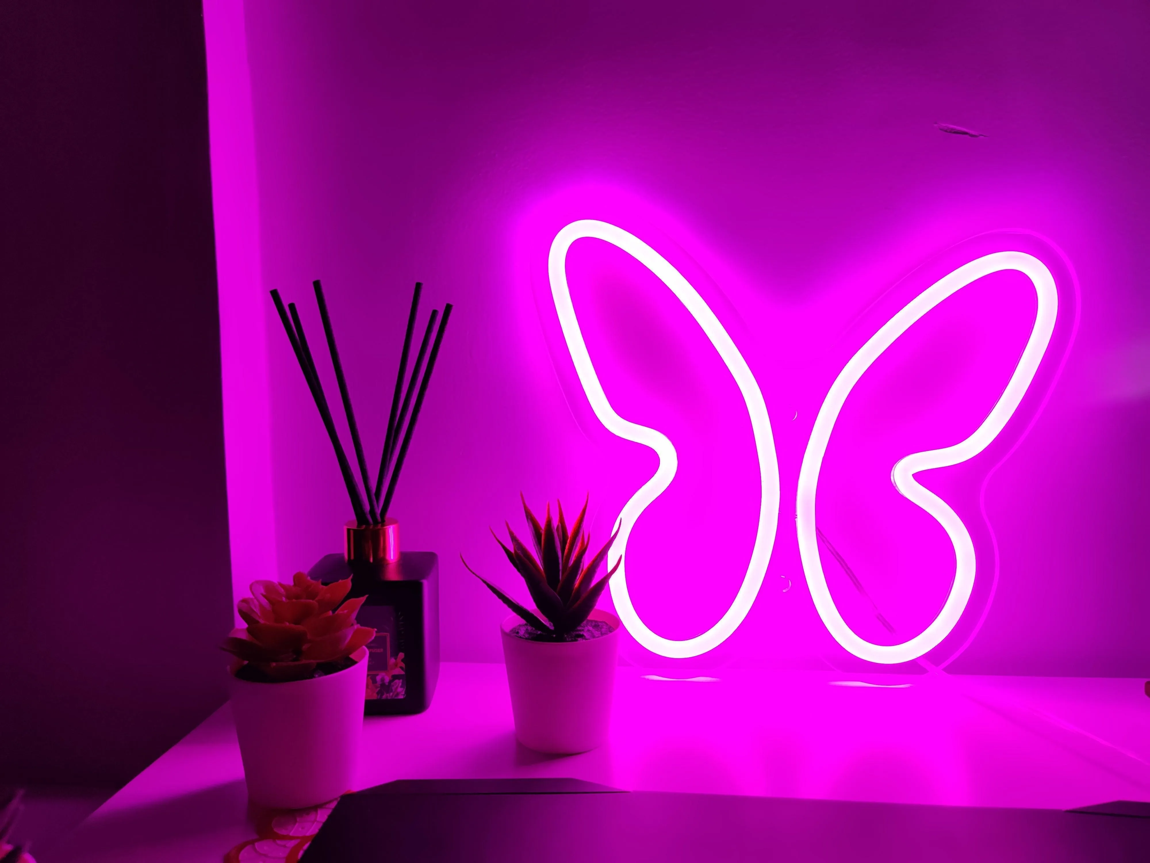Pink Butterfly LED Neon Sign - Customizable Wall Decor