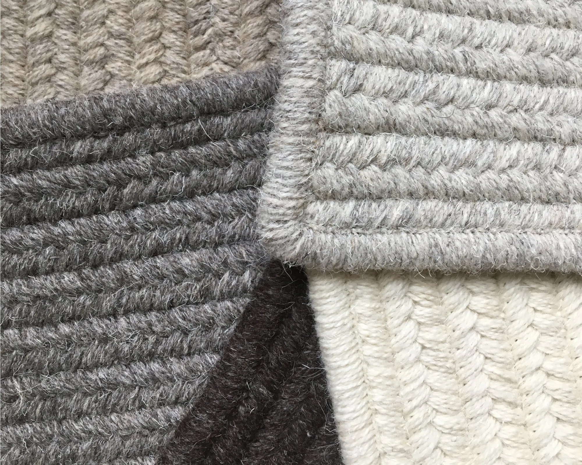 Riff Rug - Light Grey