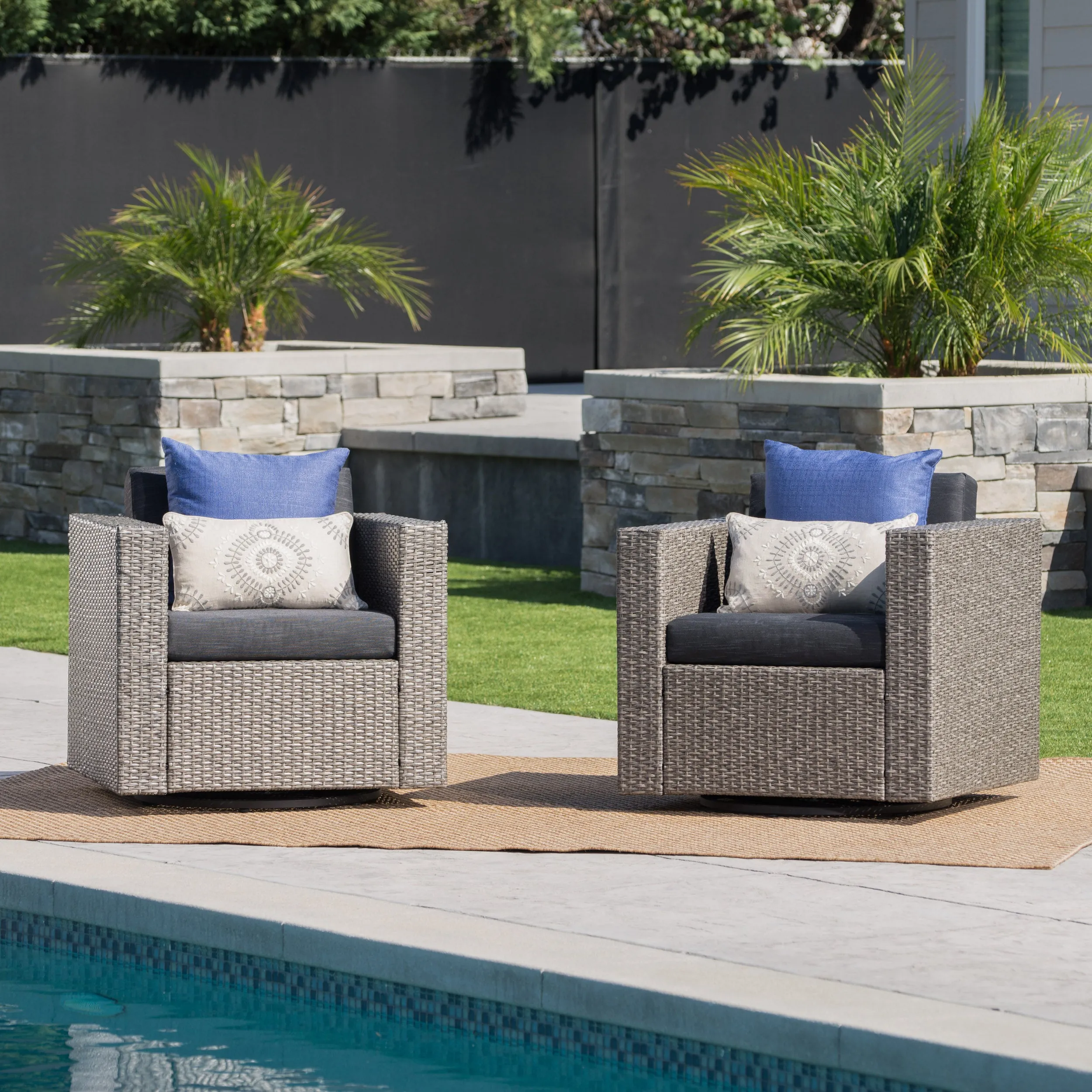 Venice Outdoor Wicker Swivel Club Chairs with Cushions